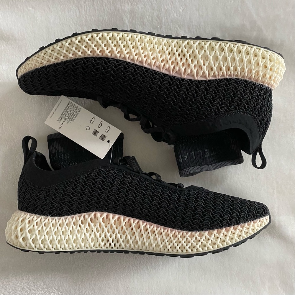 STELLA MCCARTNEY X ADIDAS APLHAEDGE 4D